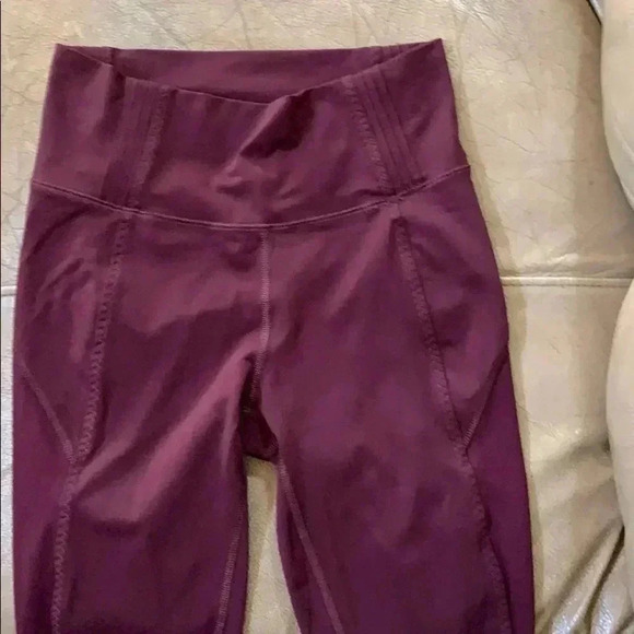 Lululemon 105 f crop - Picture 8 of 13